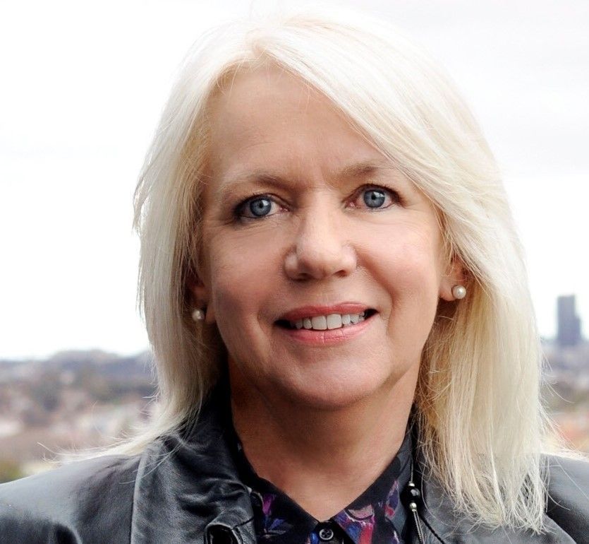 Photo of Julie Gray - Financial Mediator